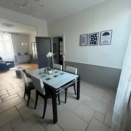 Prázdninový dům Maison 5mn Du Centre Du Mans A Pied